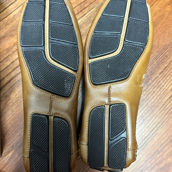 Clarks Size 9.5 Mansell Loafer (brown/tan available). New, never worn. - Picture 9 of 9